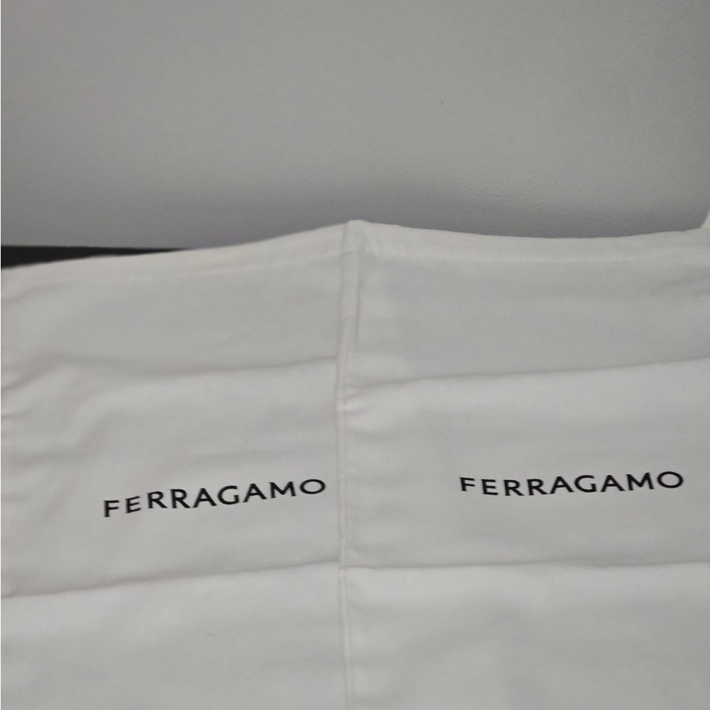 Salvatore Ferragamo White Dust Bags (Pair) - Picture 10 of 10